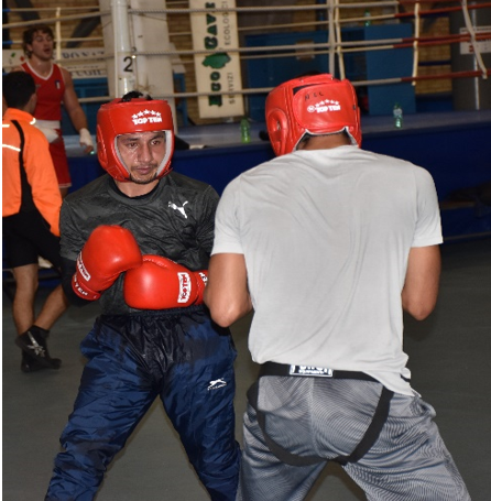 BFI_official's tweet photo. Let’s celebrate the RETURN to the RING with these action images. 

@KirenRijiju | @AjaySingh_SG 

#EkBarFirPunchKaDum | #boxing | #BoxingReturns https://t.co/WvtGjZXCda