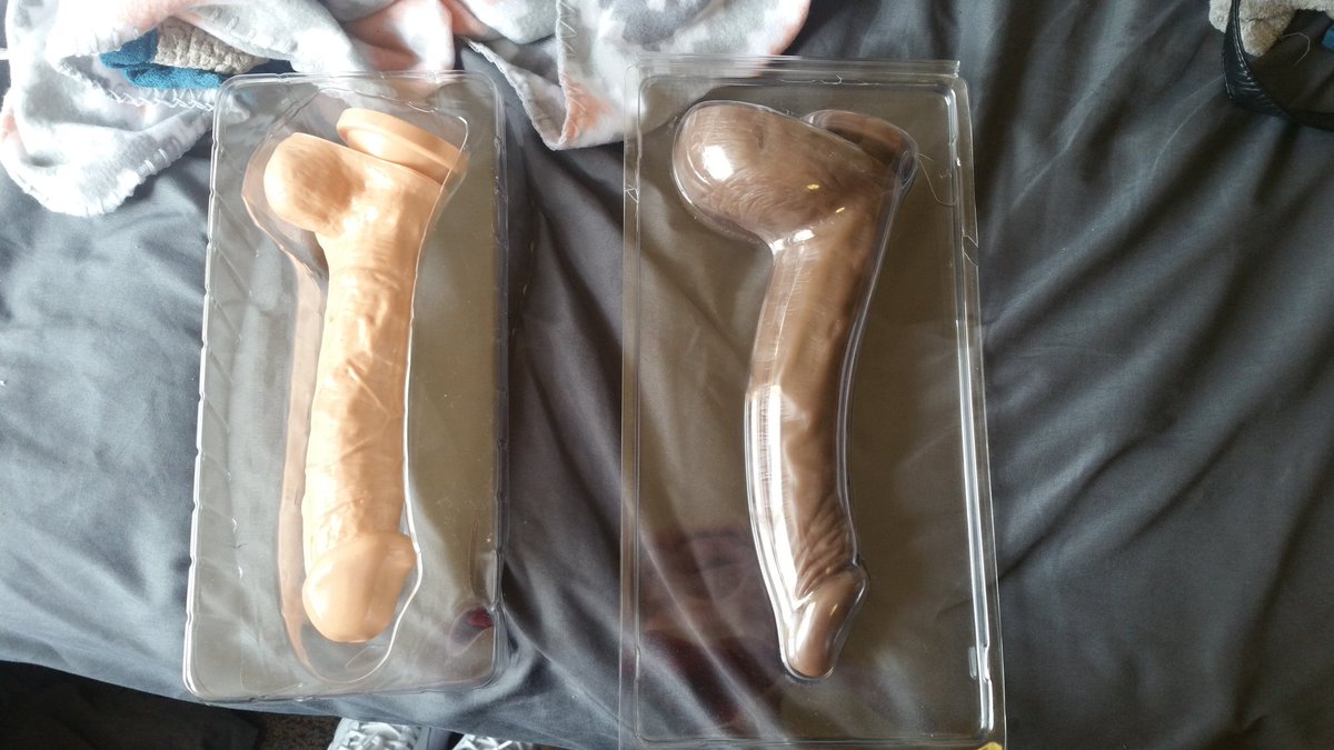 cyrsweetkitty's tweet photo. Just got some new toys in the mail, I'll be posting some content with them on my onlyfans in the next few days. 😘😘 https://t.co/g9cKa4KPfX