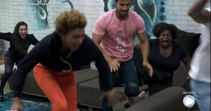 jás aqui minha paciência tweet media