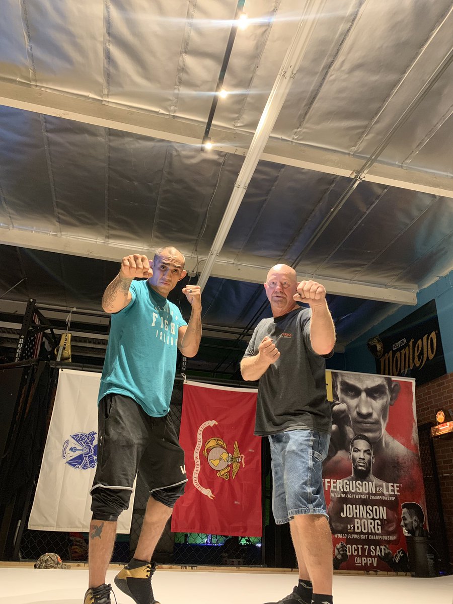 “Beyond🍃Efficient” 🎓 Thanks For Helping Me Out Crew 🙏🦁 CSO™️ @CervezaMontejo -Team El Cucuy- 🇺🇸🏆🇲🇽 # Champ https://t.co/Jc4lgea2gX