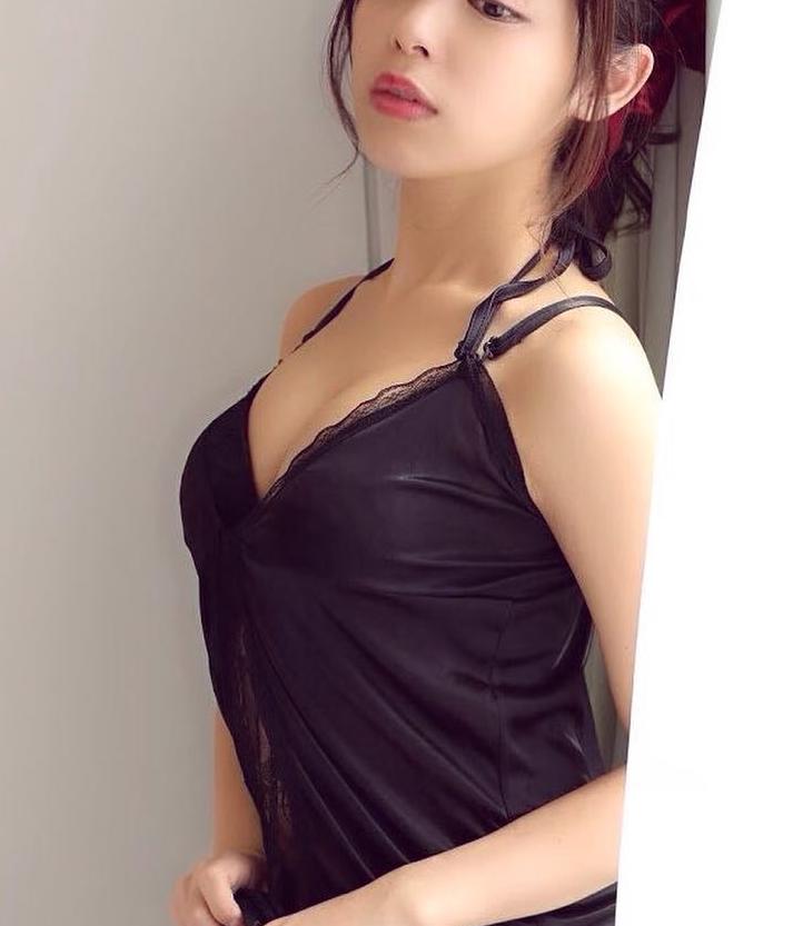 Selmi_27499's tweet photo. こんにちは  👙 https://t.co/i9E7JKvlAB