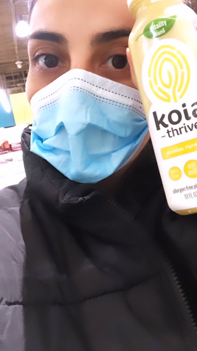 Marisol_Arias_B's tweet photo. Koia Thrive! The Turmeric is so good! @Drinkkoia @WholeFoods https://t.co/NeTATbjIwi