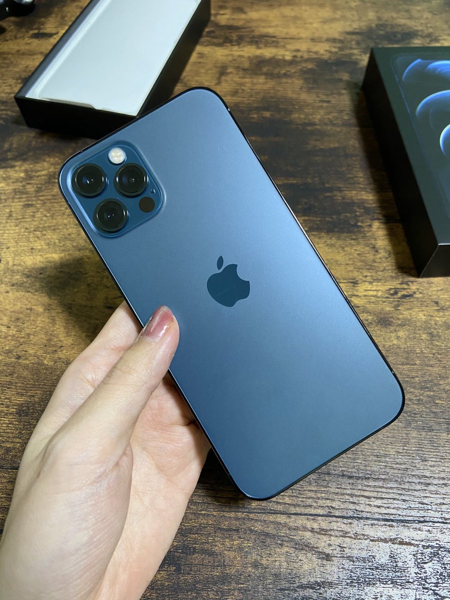 iPhone12 Pro パシフィックブルー