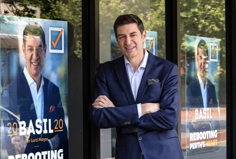WA's most praised sports commentator and TV personality Basil Zempilas has just been named Perth's new Lord Mayor!... its safe to say... Perth you are in good hands! #lordmayor #BasilforWA https://t.co/I7sV9u2mX0