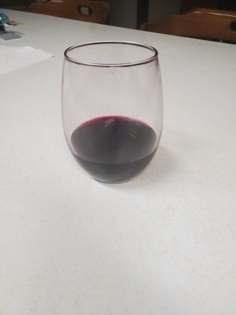 ccrandthejbees's tweet photo. How it started. How its going. #NoTimeLapse https://t.co/WeuK7Wq1Y7