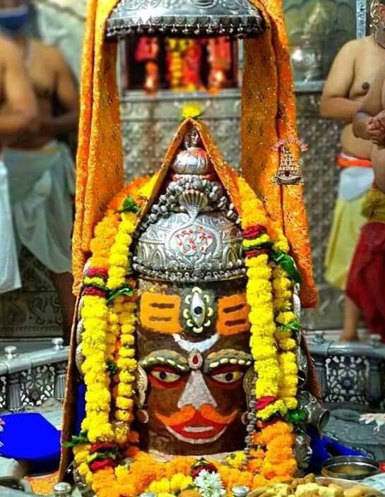 #Jai_Sri_MahaKaleshwar
Aaj 23-10-2020
Bhasm Aarti Shingar Darshan
#Shardiye_Navratron ki Hardik shubh Kamnaye
#Saptam_Navratre Ki Hardik Shub Kamnaye
#ShubhNavratre
#Shubh_Saptami
#Har_Har_MahaDev https://t.co/XMiQaXNKyY