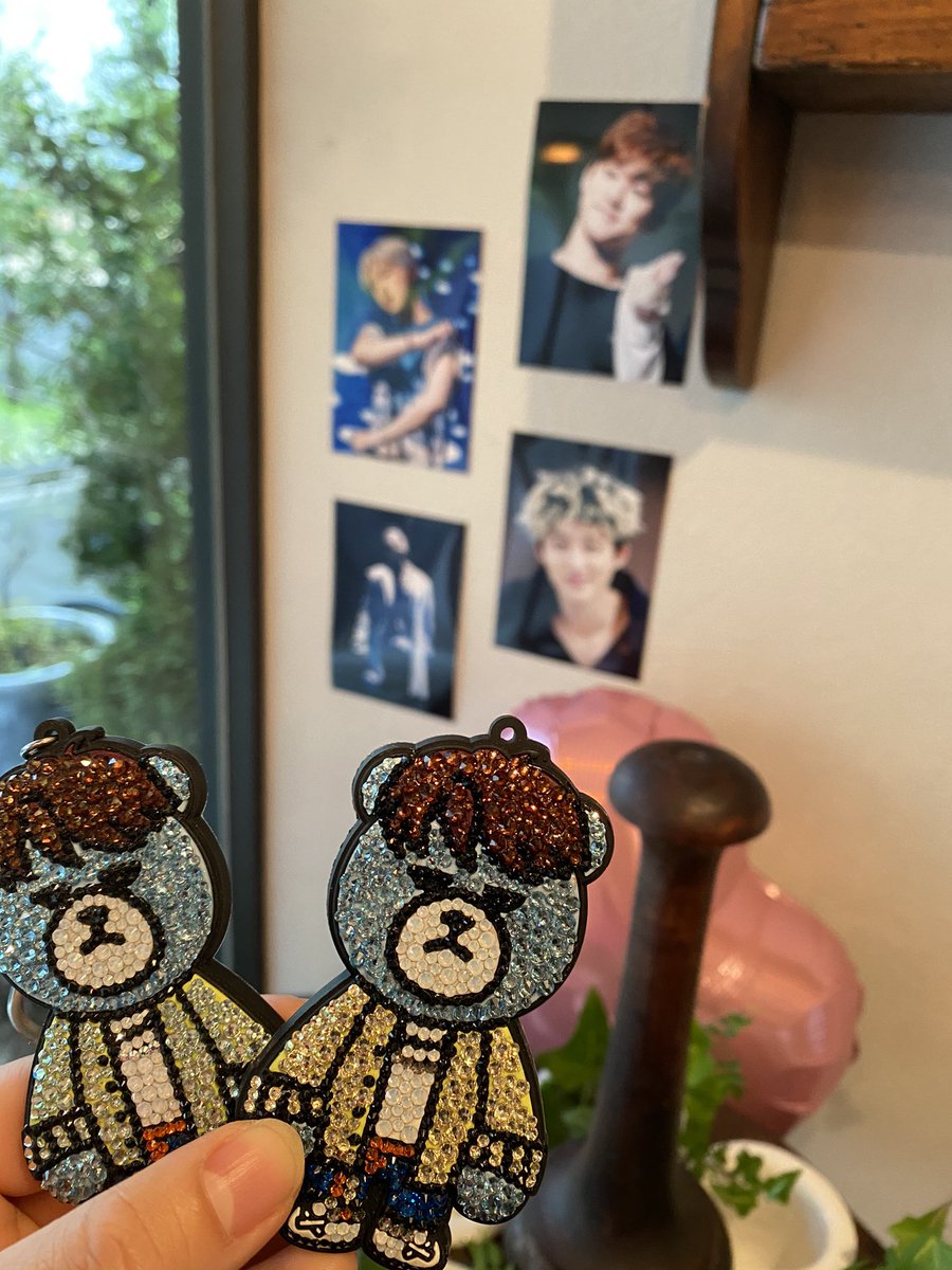 Naho_1225's tweet photo. 今年もお祝いできて本当に嬉しい😭💓
ハンビンが幸せでありますように。

#MY_ROMANCE_HANBIN 
#HappyHanbinDay 
#원앤온리_김한빈_생일축하해 
#SoloistHanbinBirthday
#HappyBirthdayHanbin
#김한빈 #BI #ハンビン
@still131fan @B_HIND_ @131_FLOWERROAD https://t.co/pppEe21tZn
