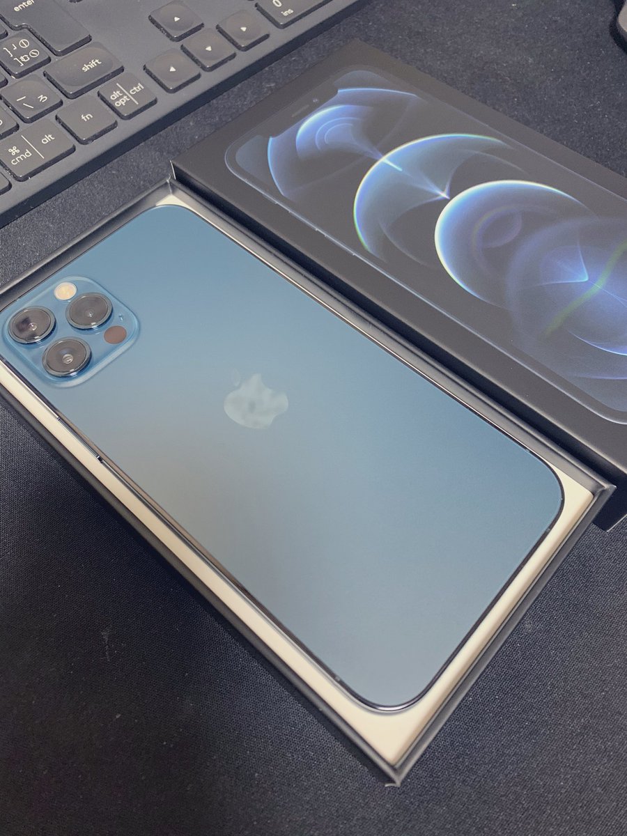 ryan_ecboost's tweet photo. 発売日に届きました😆デザインがとても美しい！！
#iPhone12Pro https://t.co/DfrIjNiL1v