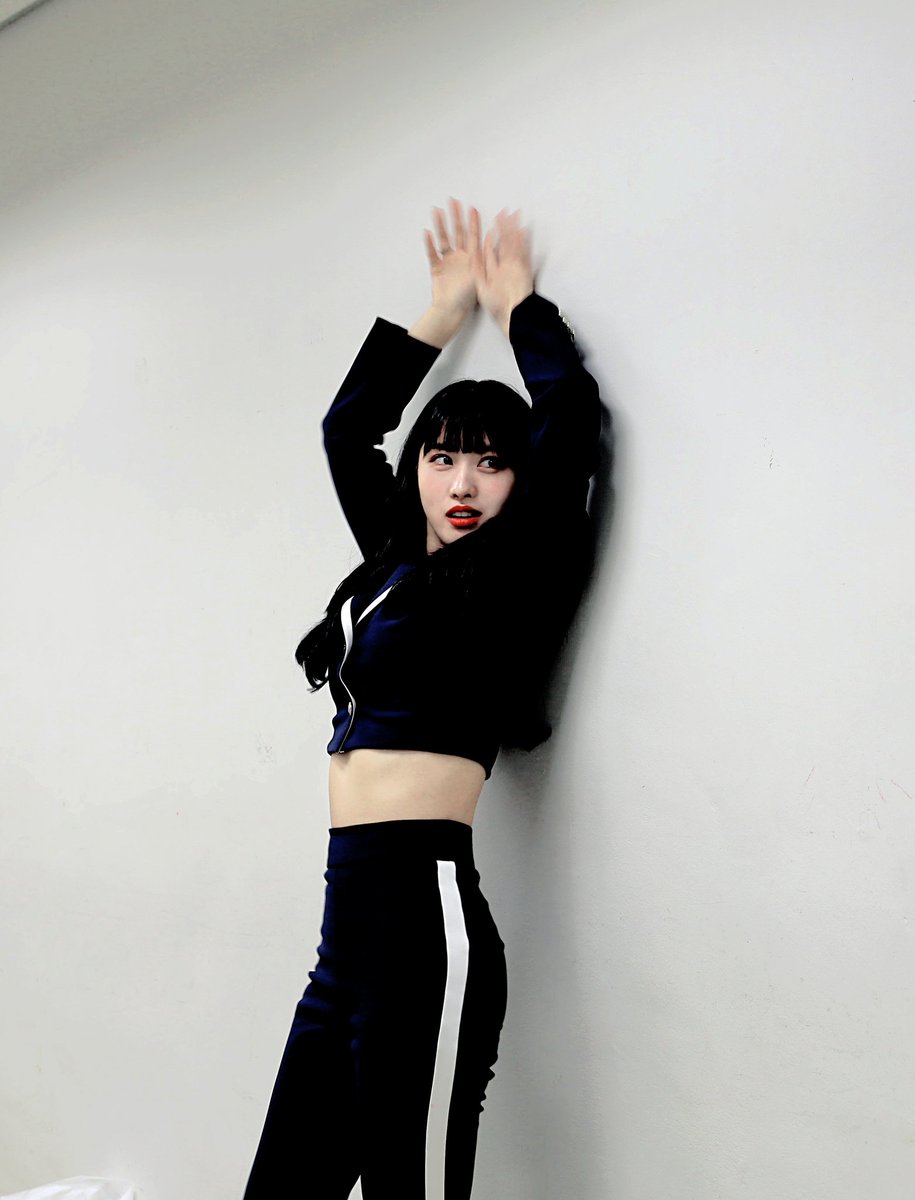 twairyoncx's tweet photo. 「 📸 ____,, * * @𝘁𝘄ᥲı__♡rч,, oncx's  :  nᥱw??  𝘂𝗽.あdɑtᥱ ﹆ ⌗plᥲч.l¡st ❜

[#MAIYA]: Hora de ponerse a llorar con las preciosas letras que el álbum de los nenes de ATEEZ contiene, debo de confesar que soy #TeamPromise. Zape a quién no se una al #ATEEZStreamParty. 🥳 https://t.co/swqgJRmcx4