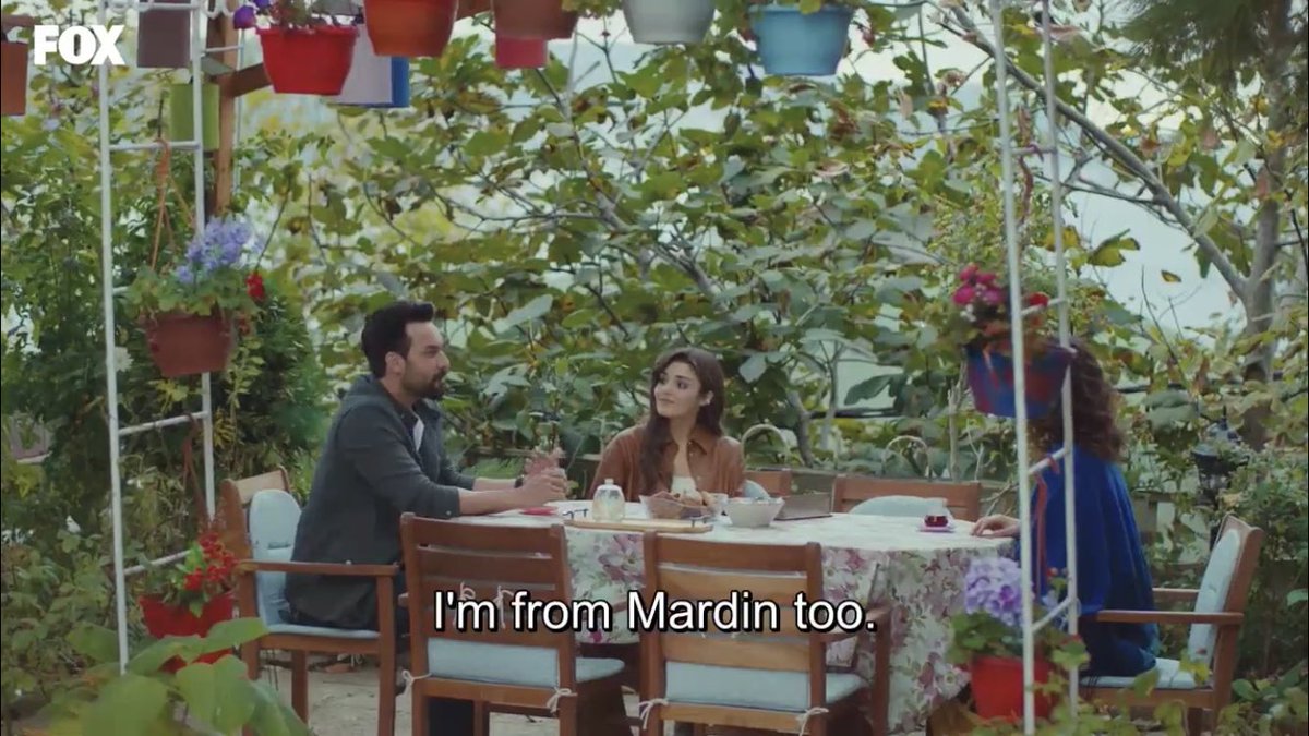 so efe is from mardin huh likes to play good ethic guy, but there’s something shady there. could be an aslanbey if you ask me... a şadoğlu too lbh  #SenÇalKapımı