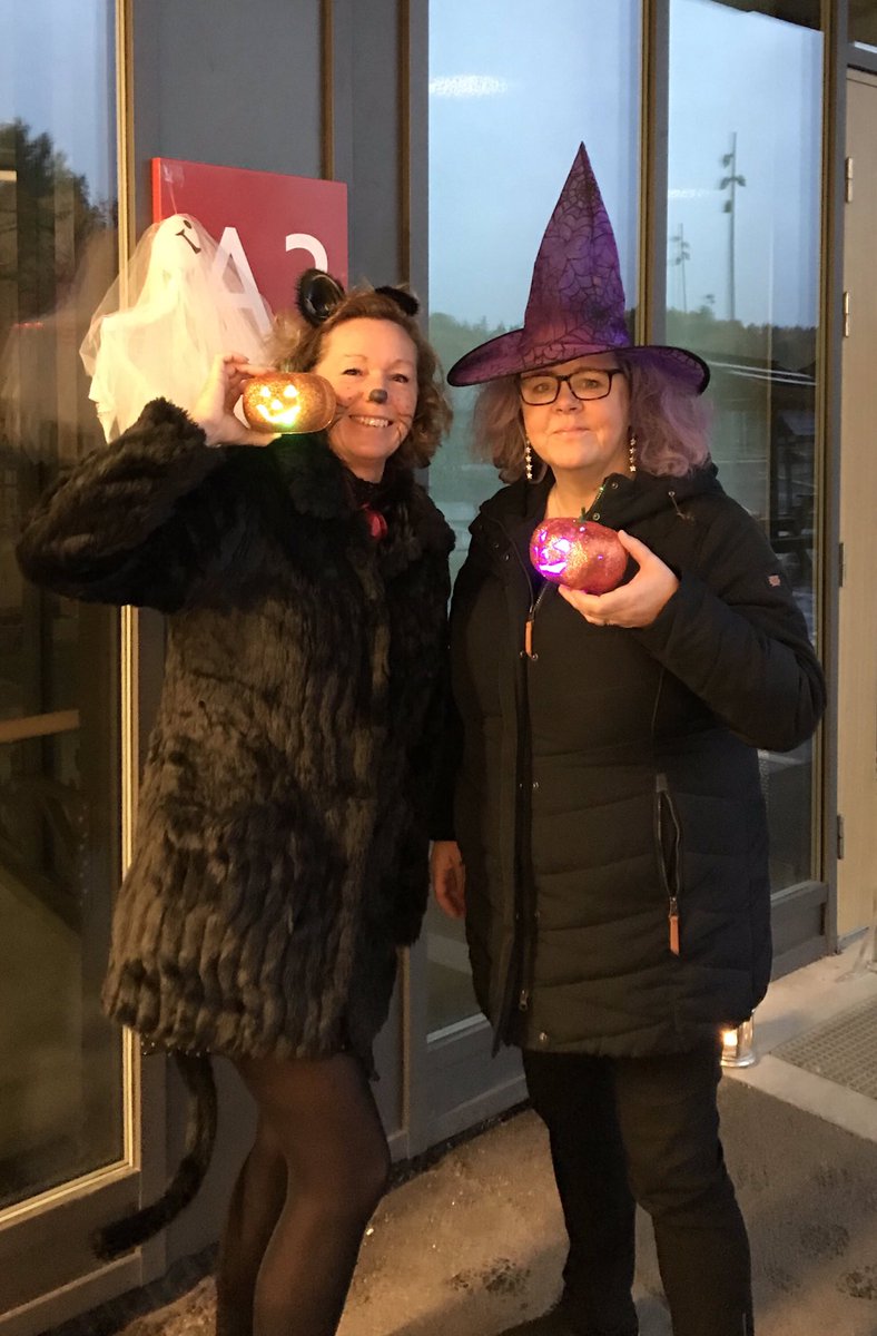 Välkommen till skolan! <a href="/CiciMagnusson/">Cecilia Magnusson</a> <a href="/Tegelhagen/">Tegelhagens skola</a> #solskol