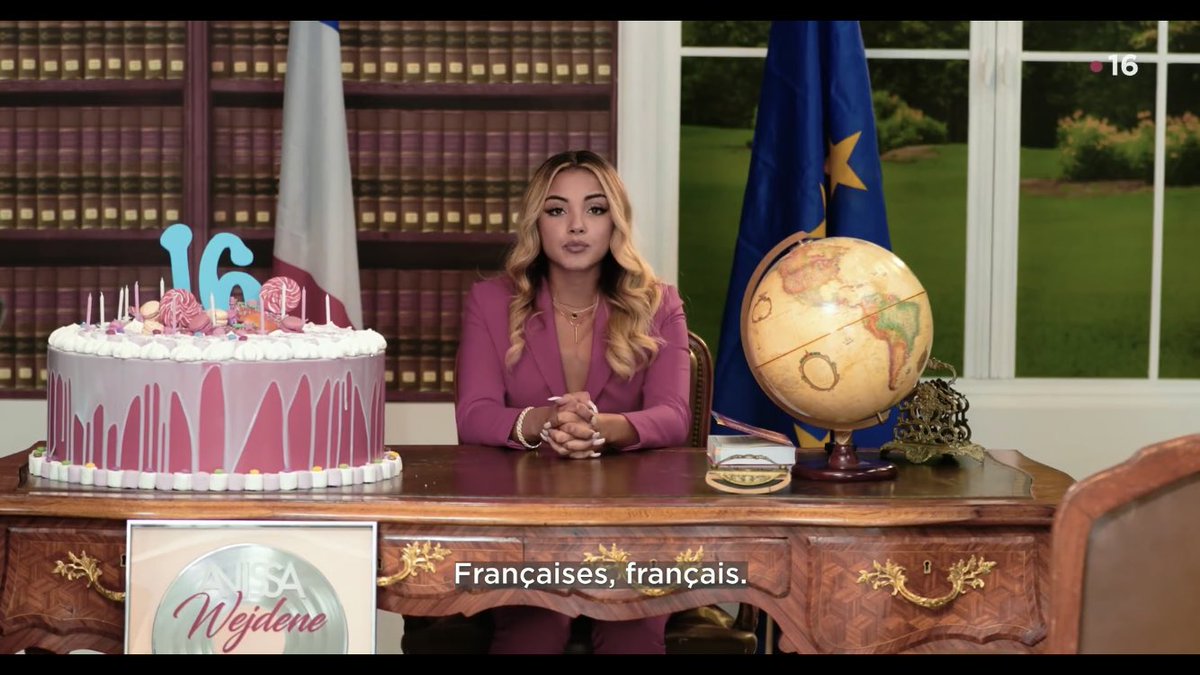 lovlanguagex's tweet photo. même ariana copie wejdene 🤯 #POSITIONS https://t.co/NyS7Jjr7XZ