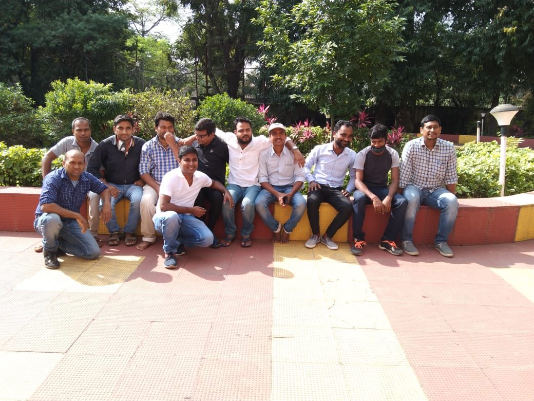 DeepakParimal's tweet photo. संघर्ष शील साथियों के साथ अनमोल पल , ओर ये संघर्ष आगे भी जारी रहेगा , जबतक हमारी नियुक्ति नहीं हो जाती है, ओर आपलोग सभी साथियों को एक बार पुनः तहे दिल से आभार, ओर एक आशा है कीआप लोग इसी तरह कदम से कदम मिलाकर आगे भी चलते रहना है।

धन्यवाद्🙏🙏🙏
@HemantSorenJMM 
@JharkhandCMO https://t.co/RJtf4o8cYS