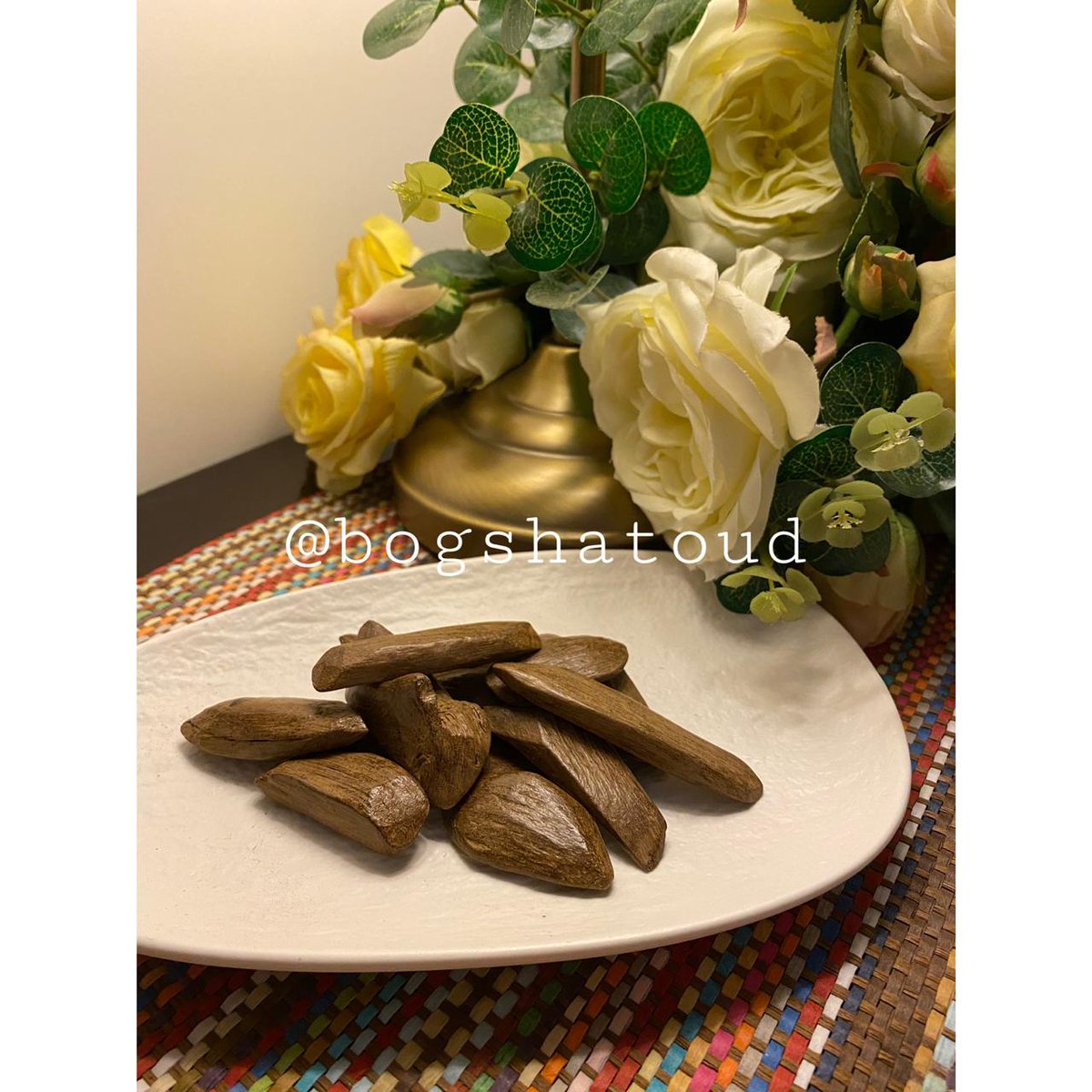 bogshat_oud's tweet photo. #الجمعه #صلوا_على_النبي

#عود #مروكي طبيعي محسن نخبة
- نكهه فاخره من اوله الى اخره
- لا يخلو من المستكه 
- يزبد على الجمر ما شاء الله
- بارد على العين

السعر : الاوقية ب ٧٠ ريال 
الثمن ب ٣٠٠ ريال

* التوصيل داخل #الرياض ب ٢٥ ريال https://t.co/sO8FpJG9sp