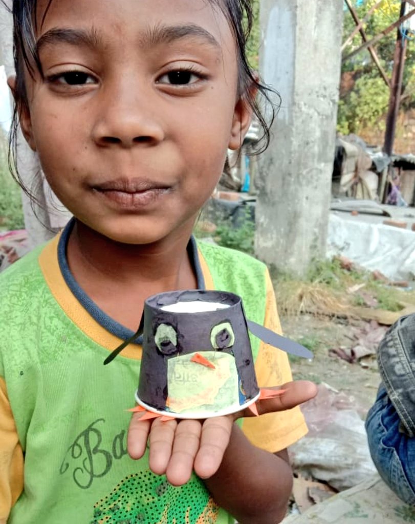AasraaTrust's tweet photo. Penguins in Dehradun!Our children chose to make their 'bustis' come alive with penguins they made out of waste material under the reduce, reuse, recycle class held with regularity at all projectsIn addition they learnt about wild life of the Antarctic #DoAndLearn #EducationForAll https://t.co/nDj9BzCd2W