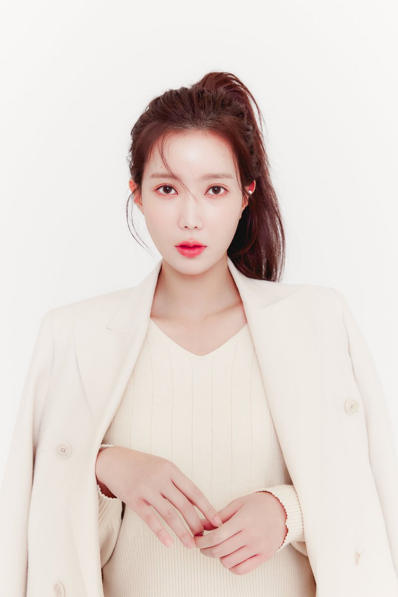 Im soo hyang. лим су-хян до пластики. лим су-хян 2020. Im soo hyang. Im soo hyang.