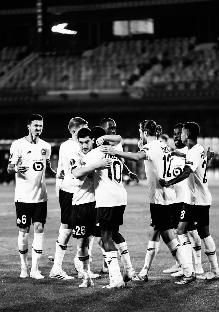JrmyPied's tweet photo. One More Victory, Let’s Go Boys, No Time To Breathe We Move On !
#UEL #ACSLOSC #WEARELOSC
📸 @GroultScott https://t.co/GiFrcPPWkO