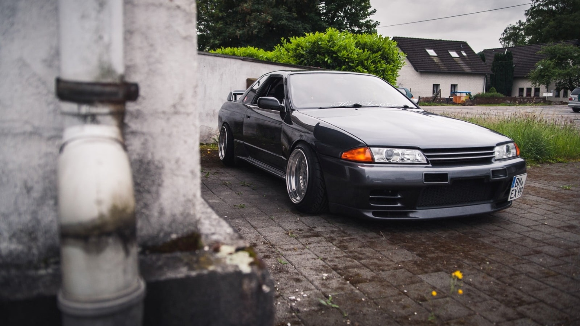 Mayawitch Naisen団 Nissan Skyline R32 Gt R Lt Out Of Garage Gt R32 Gt Rですが 黒くフロントもこのデザインだと安心感も出ますね ボンネット Lt フード Gt も若干個性持たせた方が良いのかもw 拾い物です Nissan Skyline Skylinegtr