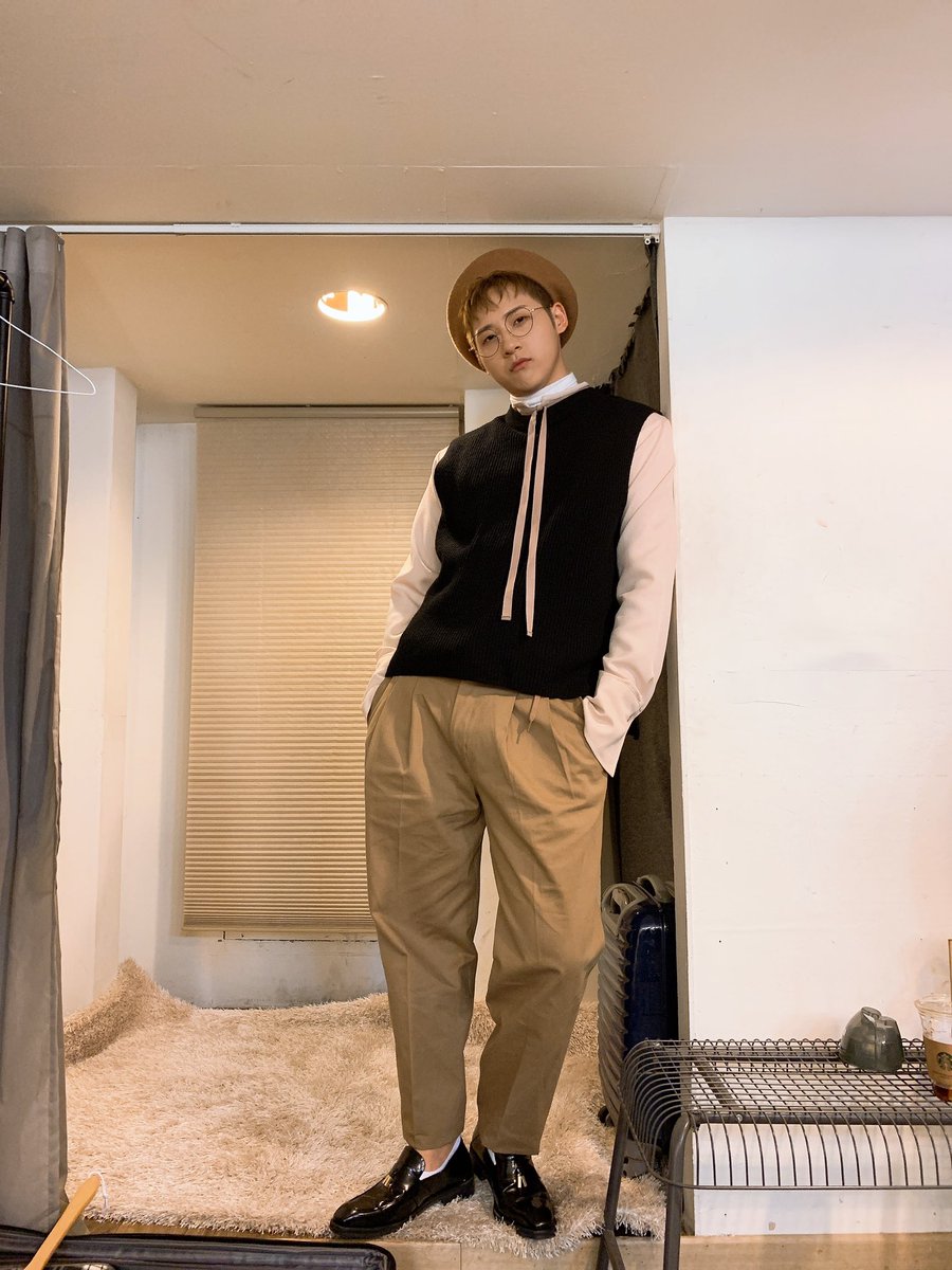 B1A4_CNU's tweet photo. 오늘 #뮤직뱅크 #B1A4 #영화처럼 #신우 #산들 #공찬 #BANA ❤️ https://t.co/HDPfU2nnZF