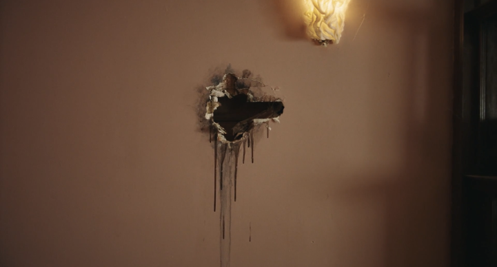 GIRL ON THE THIRD FLOOR: body horror, but the body is a house with a shitty guy living in it. The moral: old pipes and clogged drains are gross, but misogyny is grosser.  #31DaysOfHorror