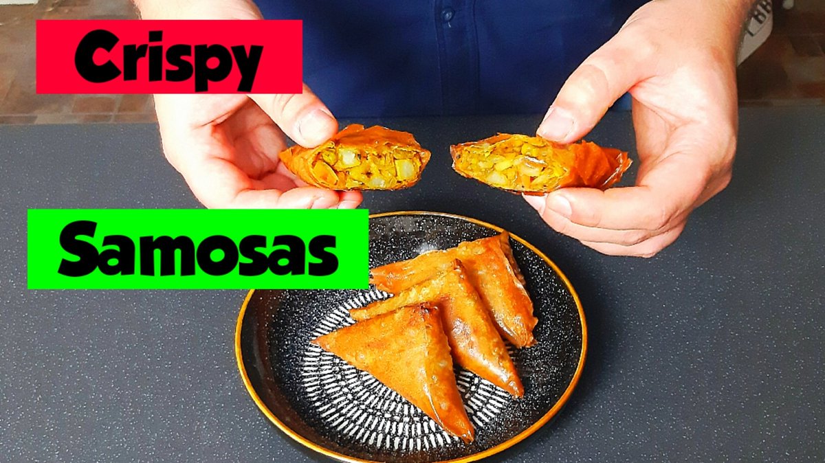 ChefBasics's tweet photo. Crispy Vegetable Samosas - quick, easy and delicious!
#samosa #filo #filopastry #vegetarian #potatosamosa # #foodie # #cooking #food #chefs #vegan #foodies 

https://t.co/M4yjbX17F7 https://t.co/TF2dczBtRx