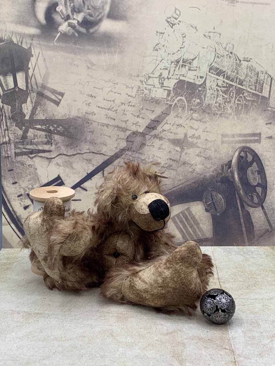 Ich freue mich, den jüngsten Neuzugang in meinem #etsy-Shop vorzustellen: Bärino Bär Künstlerbär https://t.co/zoY88UeVUG #baerino #baer #bear #teddy #teddybear #teddybaer #handmade #shabby #vintage #unikat #ooak #oneofakind #love #bignose #bigfoot #bellybutton #love https://t.co/ftP6jyTGD3