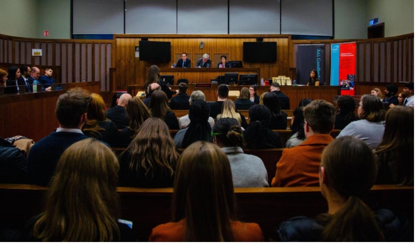 We are again supporting @DCU as they host the annual inter varsity National Moot Court Competition. It will be held virtually this year and will have a focus on medical negligence. Law students from Ireland & the UK can enter by emailing nationalmoot@gmail.com by 5pm on 26 Oct. https://t.co/wyni6G4flq