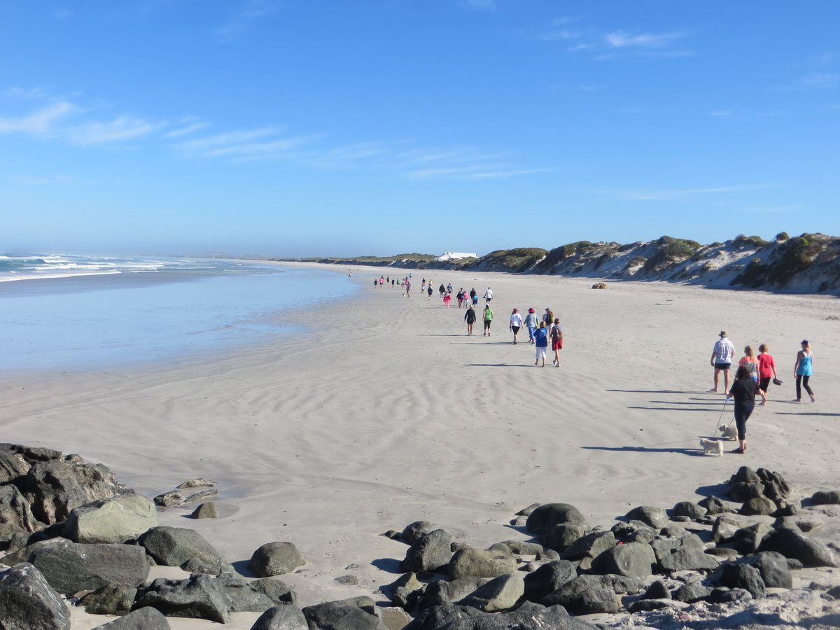 YZERFONTEIN! Mile16 Beach.. bring the family and enjoy a weekend away with lots of fun things to do, restaurants to experience, beautiful shops and inhale Summer! https://t.co/JTj8yTXmvP
#yzerfontein #weekend #friday #getaway #westcoast #ocean https://t.co/XZtFRBVyLy