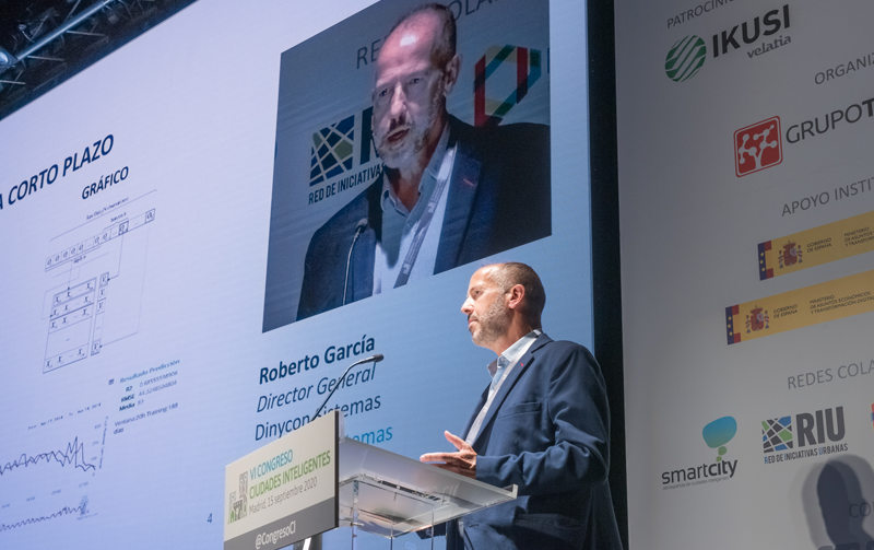 CongresoCI's tweet photo. Vídeo ponencia "Estudio #MovilidadPeatonal y predicciones en base a datos obtenidos de #Smartkalea Caso de uso: control aforo en playas" presentada por Roberto García @DinyconSistemas en #CongresoCI6 15 septiembre en @LaNaveMadrid Organiza @grupotecmared https://t.co/MstWSyRv2M https://t.co/dwwgqgncN7