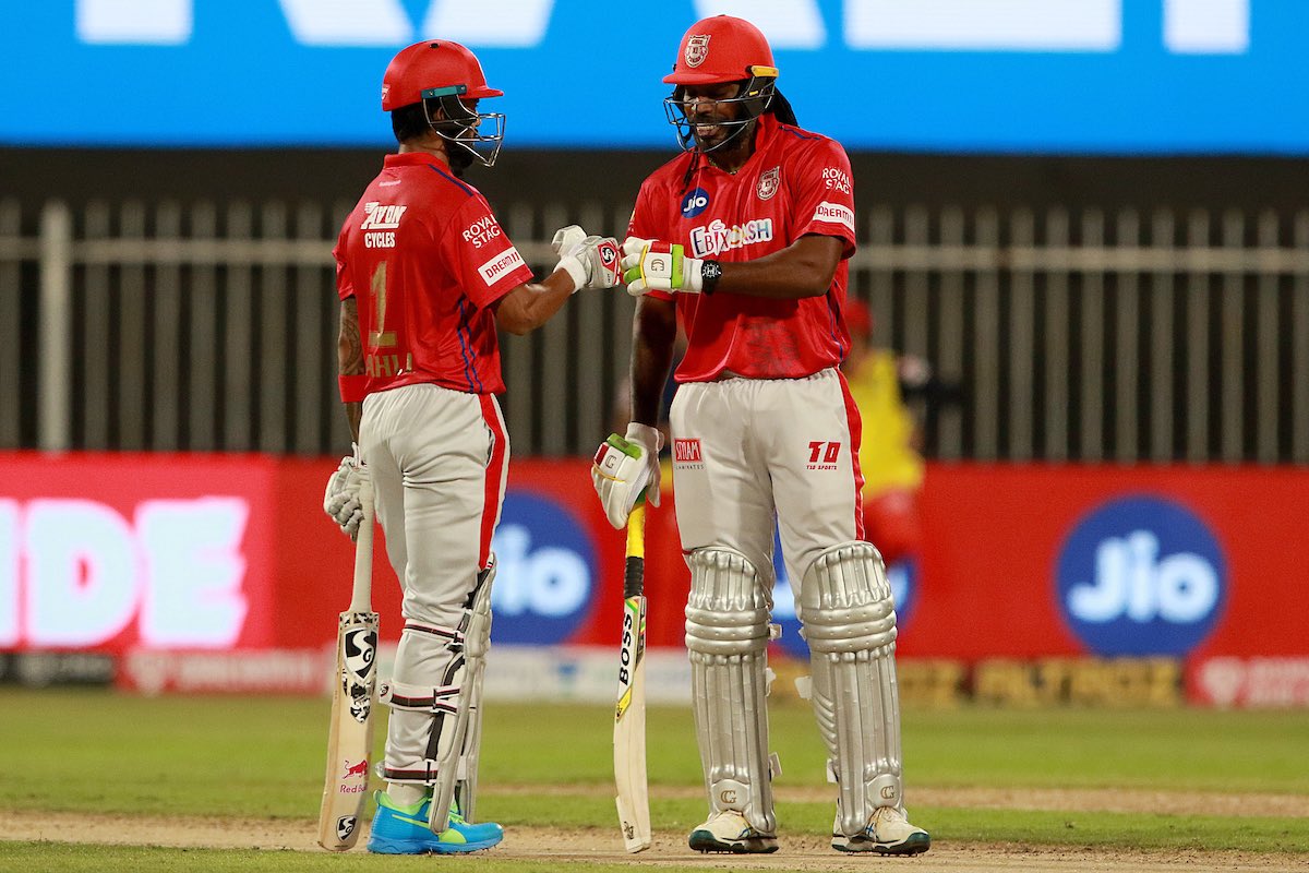 Match 31: Kings XI Punjab won off the last ball v RCB in Sharjah.Kohli, playing his 200th game for RCB, scored 48.ABD batted at 6.RCB scored 171.Mayank(45 off 25)-KL Rahul(61* off 48) added 78 for opening wicket.Gayle hit 53 off 45.Pooran hit the winning 6 off last ball PC: IPL