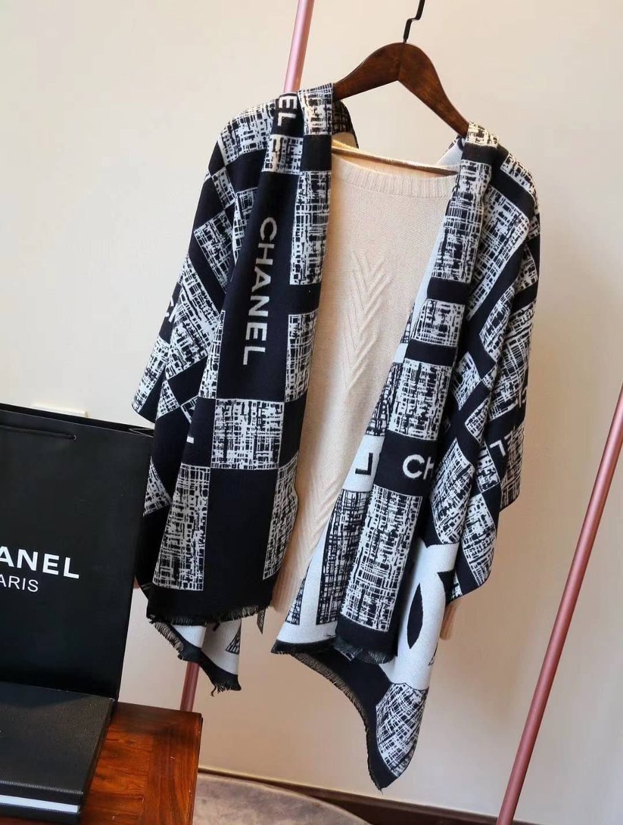 waidulen's tweet photo. ผ้าพันคอchanel งานอย่างสวย ผ้าดีมาก น้องมาพร้อมกล่องอย่างดี ให้เป็นของขวัญได้เลย

มีถุงกระดาษ+มีกล่อง
ขนาด 70*180cm.

ราคา 300฿ https://t.co/KZit5NozOw