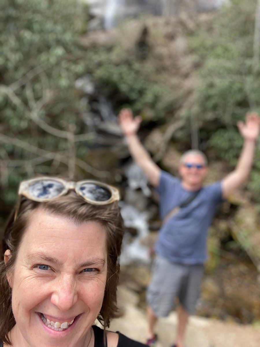 Weight release and MoMs.   We love MoMs. - mailchi.mp/d4b50f3e4595/w… This week's newsletter just hit your email.   If you aren't on our mailing list, let us know and we'll add you up!  <3