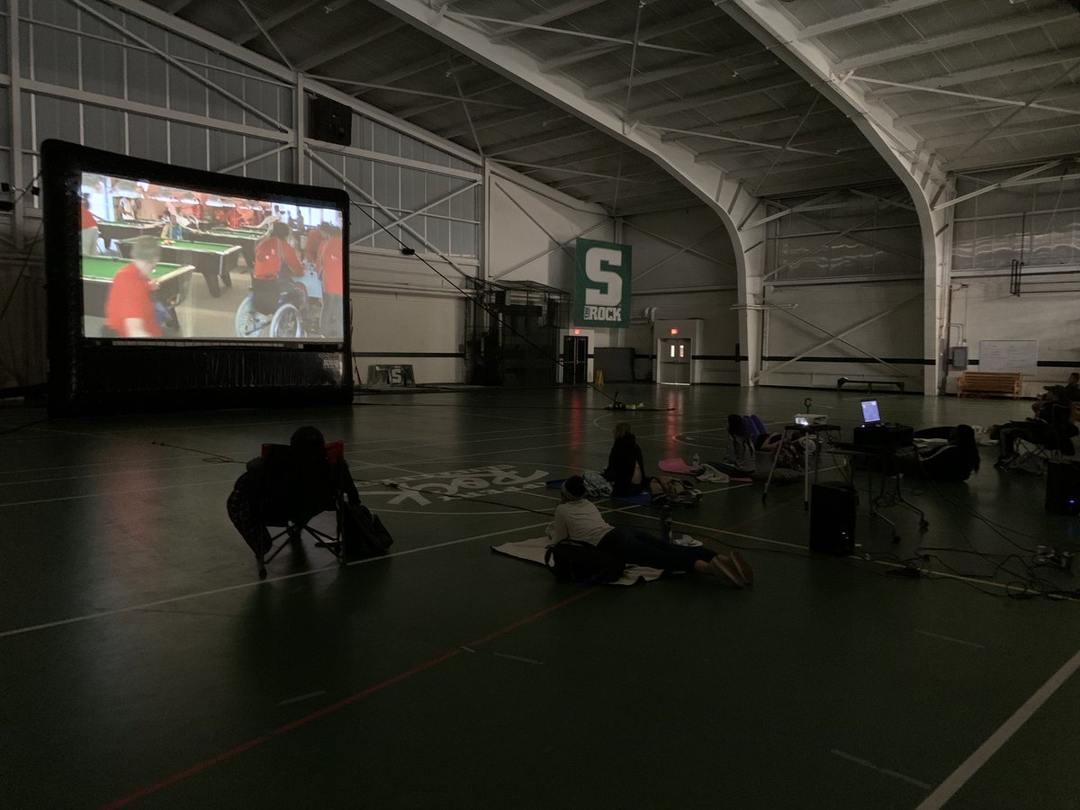 Amanda Young tweet media