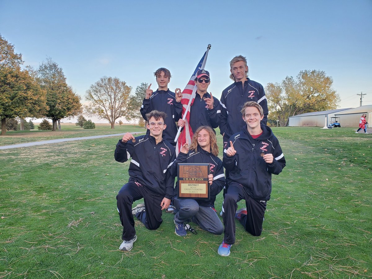 SportsANR's tweet image. Aurora boys cross country took champion at districts today. Next stop, State. @xc_huskies @APSactivities