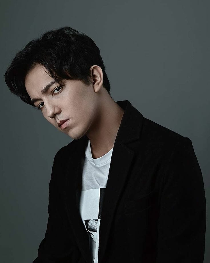 Димаш кудайбергенов fly away. Казахский певец димаш. Dimash qudaibergen. Димаш кудайбергенов. Димаш кудайберген фото.