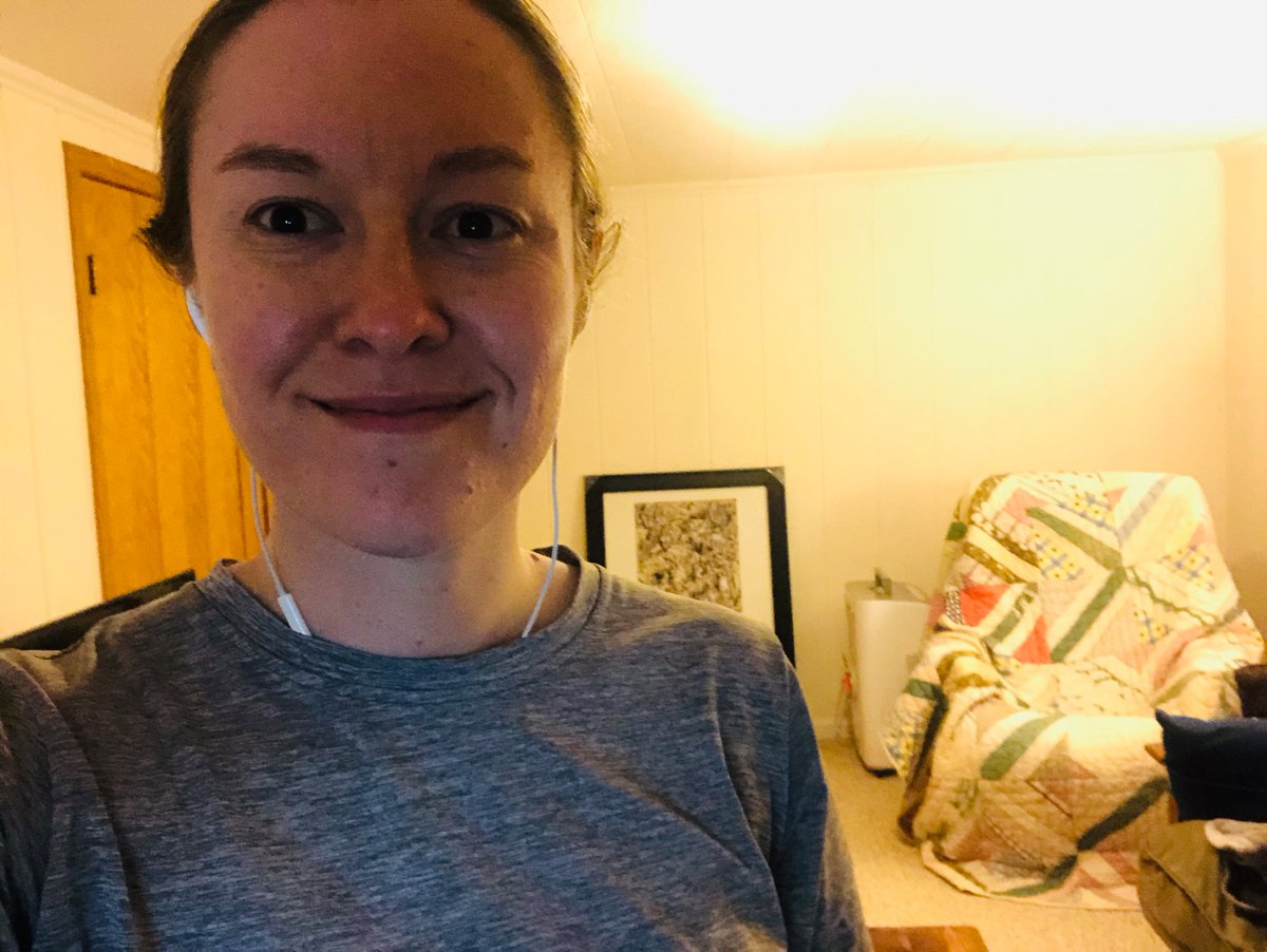 emilyemixon's tweet photo. Another #dayofscience on the books!
(1) guest lectured in #GEO100 @uwgeoscience about volcano geochronology/geochemistry
(2) spent my first day using my standing desk
(3) data reduction
(4) met with a struggling student
(5) outlined a proposal
Now, cat cuddles. #ScienceAThon https://t.co/3WMlVp33Bm