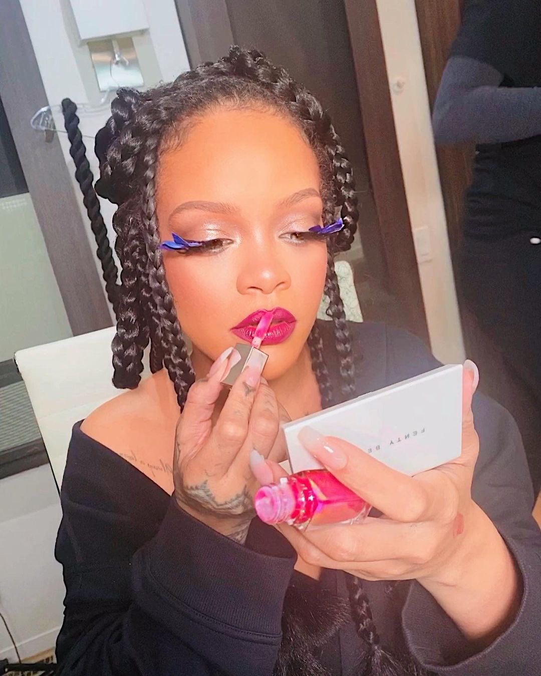 Fenty Beauty Queen Rihanna Topped It Off With Our New Holodaze Lip Combos Pair Ruby Milk From Glossyposse With Underrated From Twolilstunnas For A Hot Pink Lip With A Juicy Fenty Beauty Queen Rihanna Topped It Off With Our New Holodaze Lip Combos Pair Ruby Milk From Glossyposse With Underrated From Twolilstunnas For A Hot Pink Lip With A Juicy
