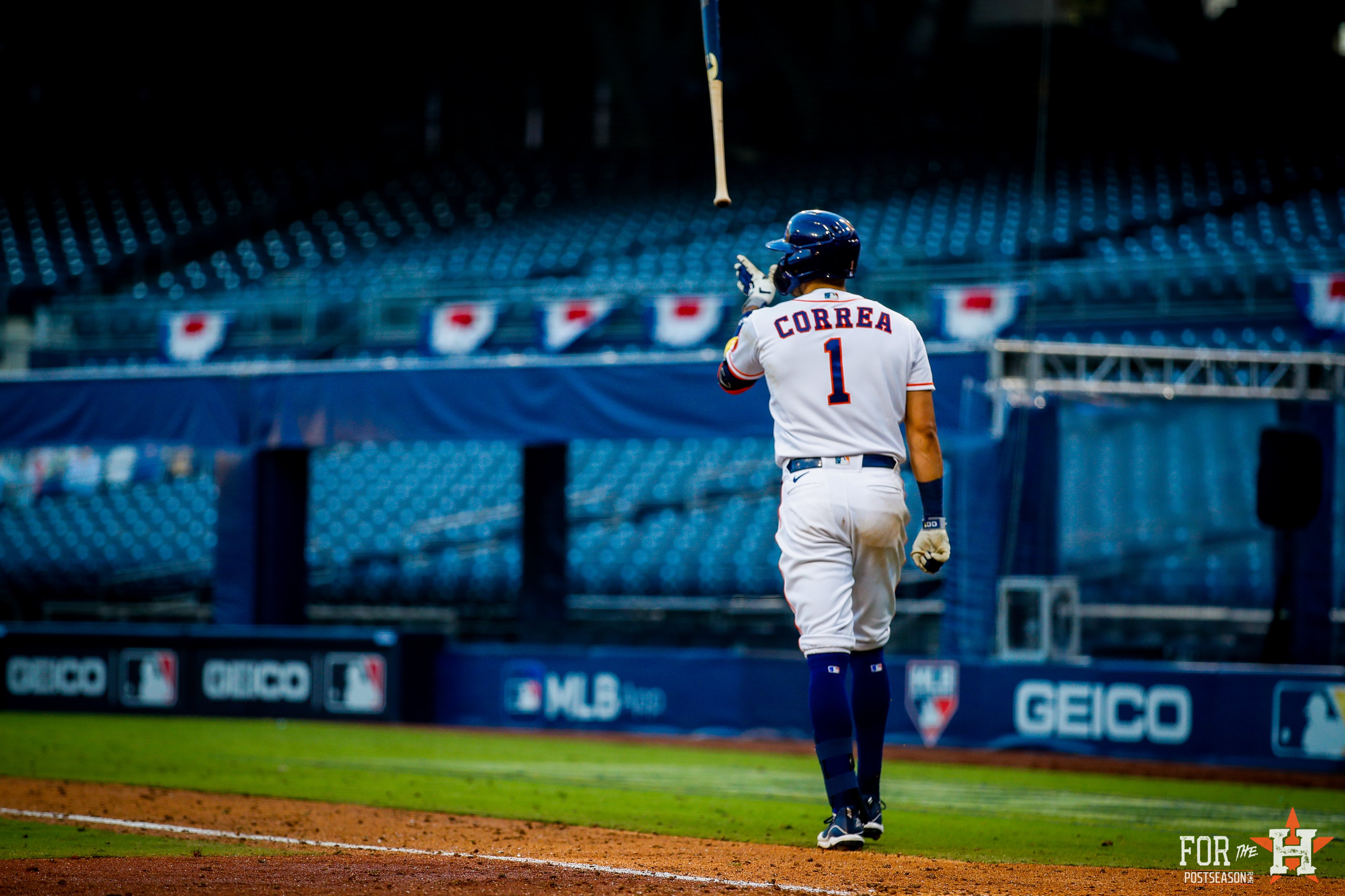 Correa se vistió de héroe al conectar el cuadrangular que le dio el triunfo a los Astros este jueves.