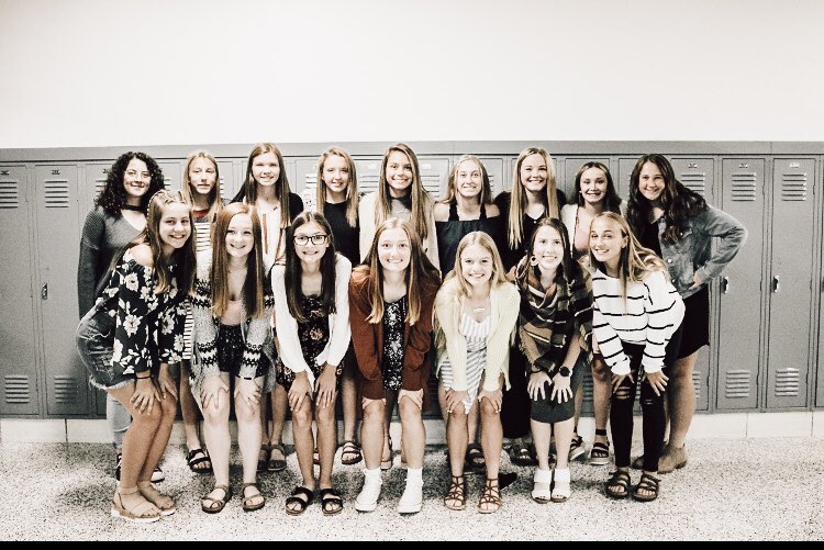 Cross country. No breaks. No timeouts. It’s the same 3.1 for everyone &amp; that’s why there’s no teammates like xc teammates. You become a family because you know it’s not easy for anyone. Watching people persevere through the struggles, what makes you closer than that?! #cadetxc