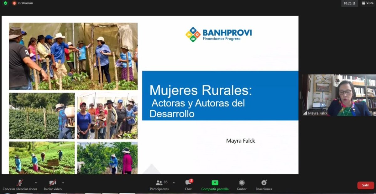 NormaCerratohn's tweet photo. Contentísima de celebrar junto con representantes de gobierno, empresa privada, cooperantes y sociedad civil el #DiaInternacionaldelaMujerRural, reconociendo el papel decisivo de la mujer en el desarrollo, la seguridad alimentaria y erradicación de la pobreza. https://t.co/R1vZBXglAv