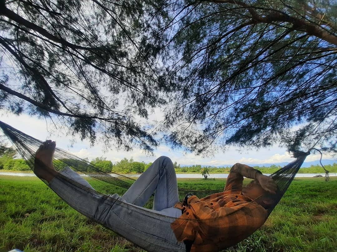 AzizolMaulana's tweet photo. Kematian itu hanyalah tidur. Saat kau tertidur, semua rasa sakit yang dirasakan hati dan tubuh akan hilang. Kematian bukanlah akhir yang benar-benar kita harapkan.

Sumber: 18 vs 29 112 https://t.co/2x0tjOBljE