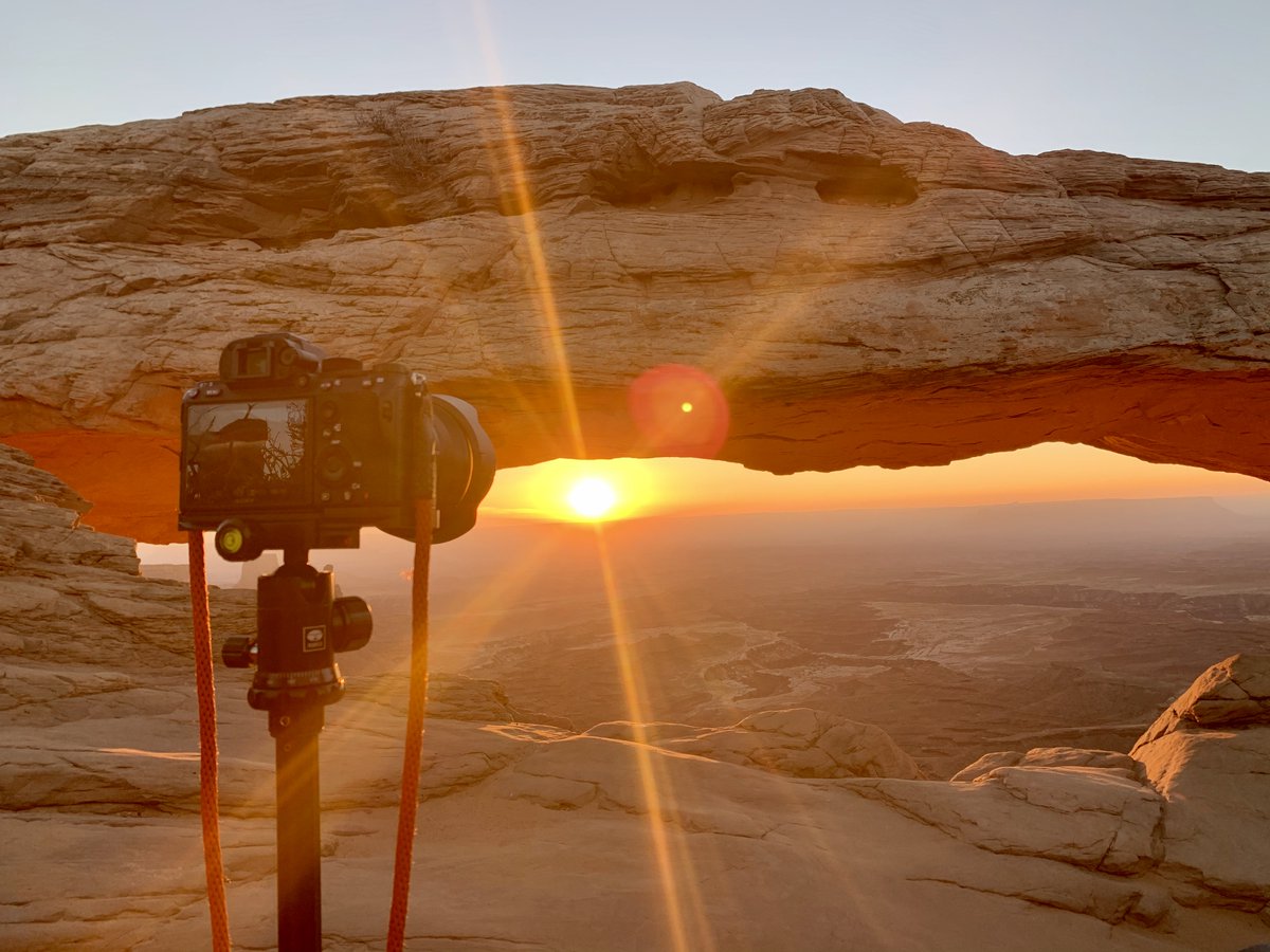 divergenttravel's tweet photo. Up at 5 A.M. for an amazing sunrise paid off at Mesa Arch located within Canyonlands National Park Utah. 

#Utah #TravelHappy #DivergentTravel #travelusa #Roadtrip #visitutah #USA #AdventureTravel #SundaySunsets #Sunrise https://t.co/oVETub1W4Q