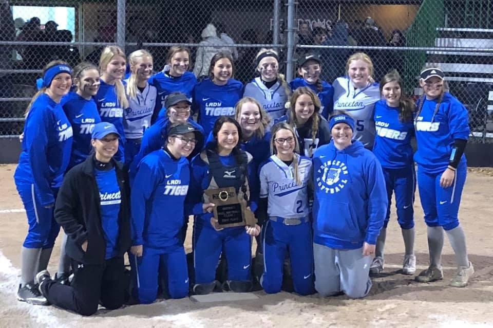 PHSLadyTigerSB's tweet photo. BACK-TO-BACK DISTRICT CHAMPS! https://t.co/w7DBkM8P7Q