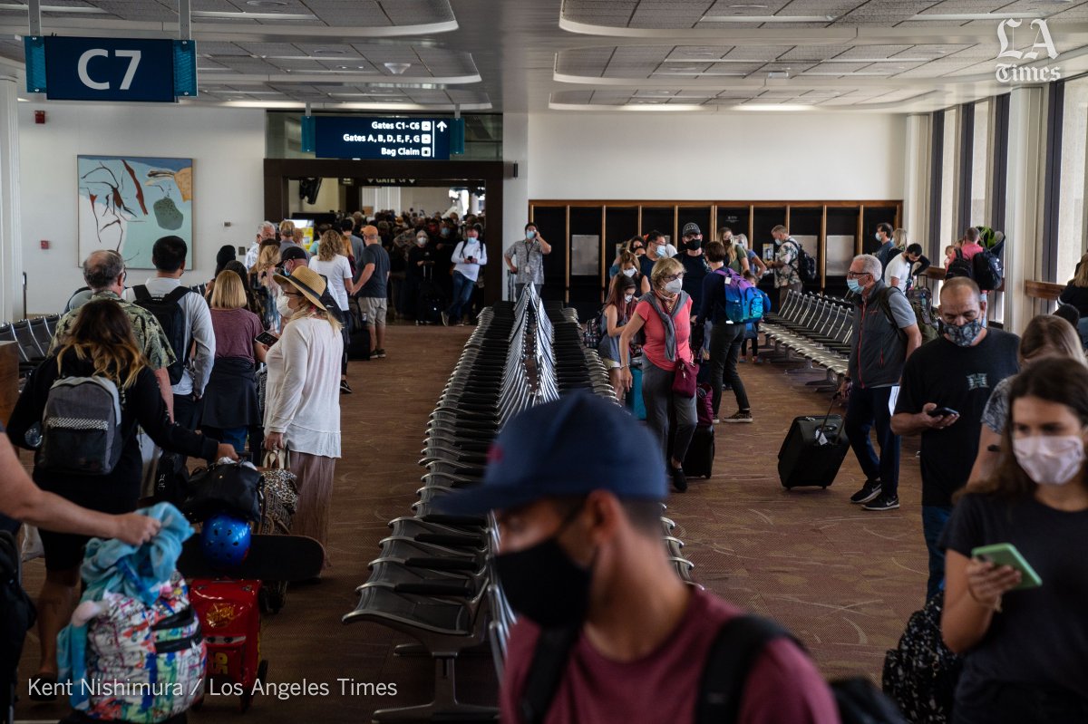 Many arriving passengers faced long waits as state officials checked to be sure all arrivals had answered a health questionnaire, had their temperatures taken and shown proof of a negative  #Coronavirus test. Some in line, had to rush off to connecting flights to the outer islands