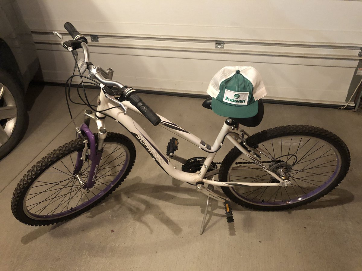 ThingsHatted's tweet image. Schwinn bicycle wearing a vintage Shell Endaven mesh trucker hat #vintage #trucker #mesh #cap #COVID19 #thursdayvibes #Halloween2020 #VoteYesOnCannabis #VoteThemAllOut #cycling #shell #herbicide #TheBigBillionDays #BTS_Dynamite #HOME_RUN_TEASER #GalaxyS20FE #PrimeDay