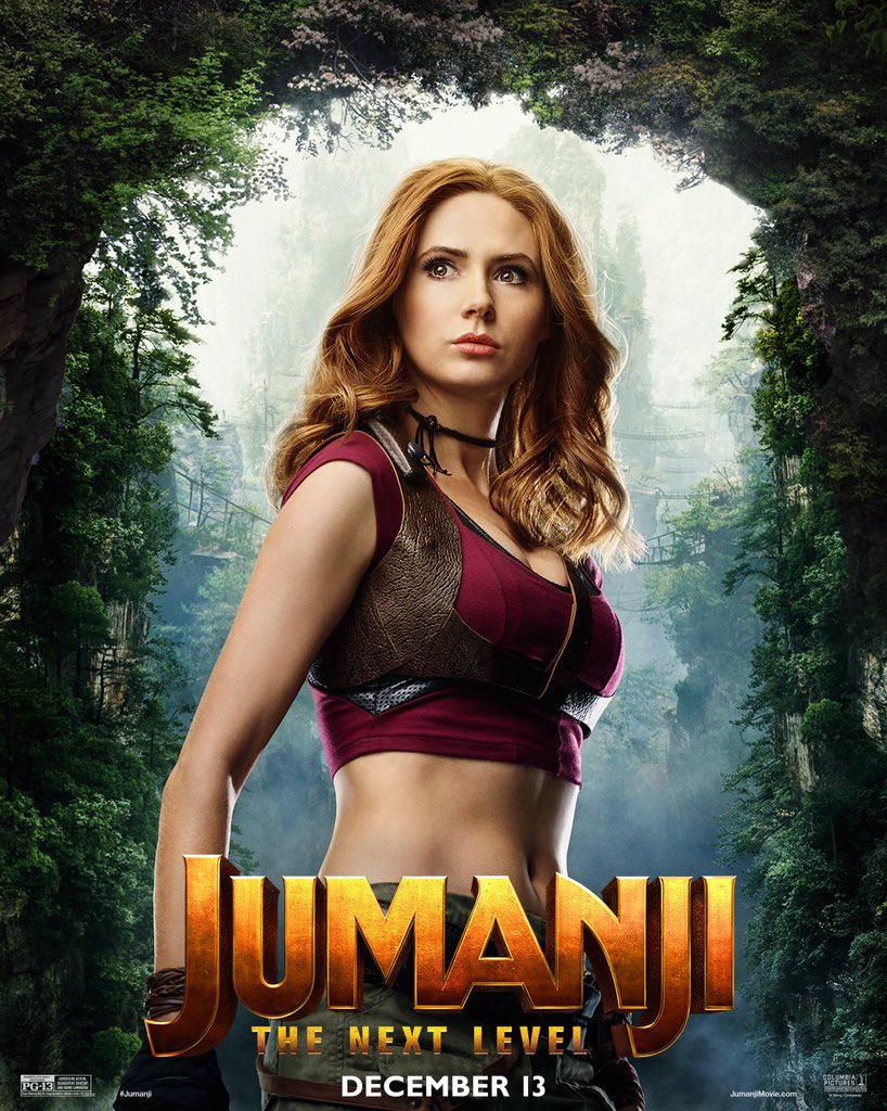 19.) Karen Gillan, she’s so beautiful in Jumanji 