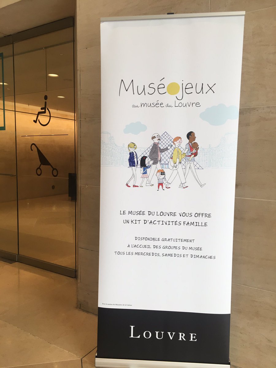 Heureuse d'être lauréate  "femme de culture de l'année" aux côtés de tant de femmes inspirantes. Je partage avec toute l’équipe des bénévoles de Môm'Art  <a href="/MomArtfamille/">Môm' Art</a> cette belle distinction qui salue notre engagement au service de la culture dès le plus jeune âge.