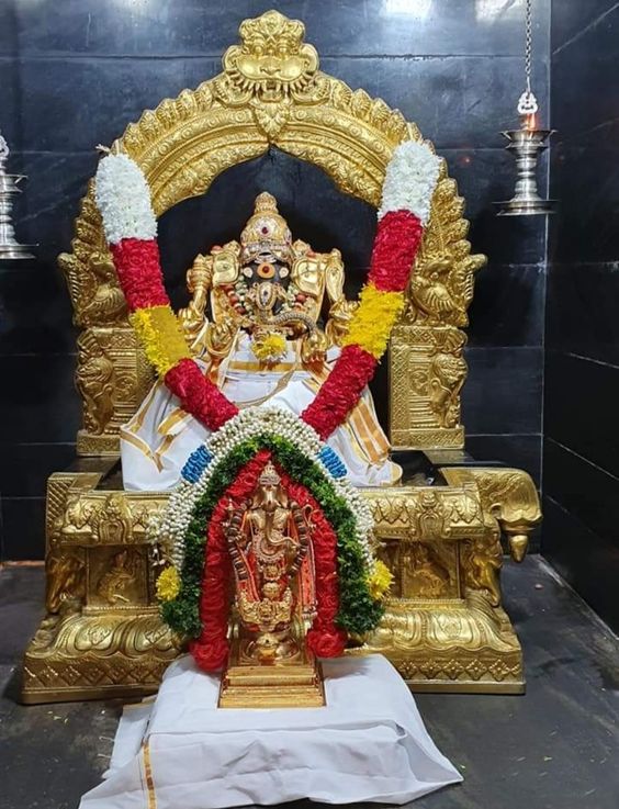 Photo Credit: Nalayni 121 from Pinterest ( https://t.co/XrmO5B6fRv ) May #lordganesha bless all of us. #namastegod #ganesha #ganapathi #ganapathibappamoriya #jaiganesha #ganeshfestival #hindu #god #gajanan https://t.co/JwzI8upRtB