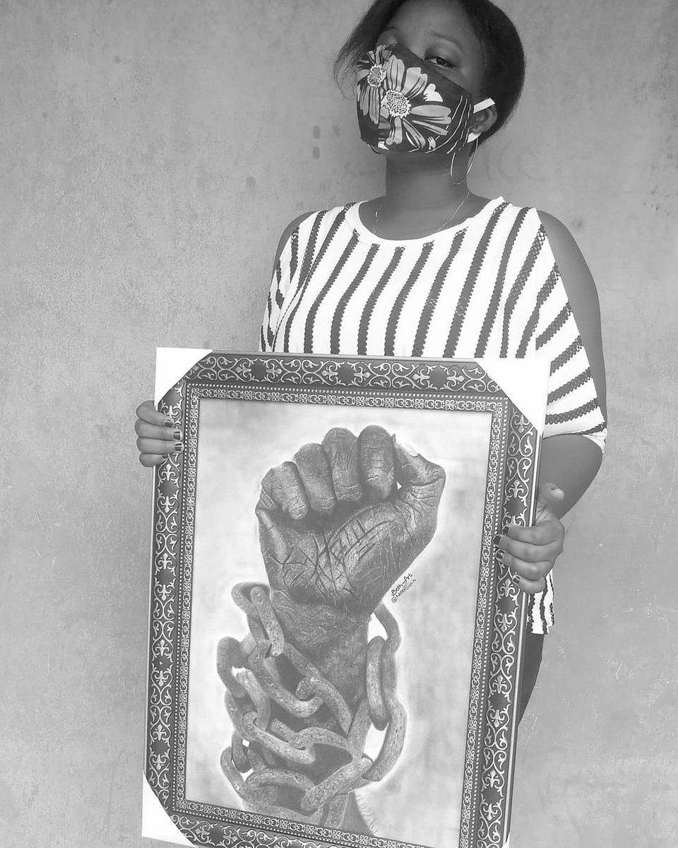 adeolabethia4's tweet photo. @MrMaccaronll #EndSARS #SWATMUSTEND https://t.co/8JJ09q054j