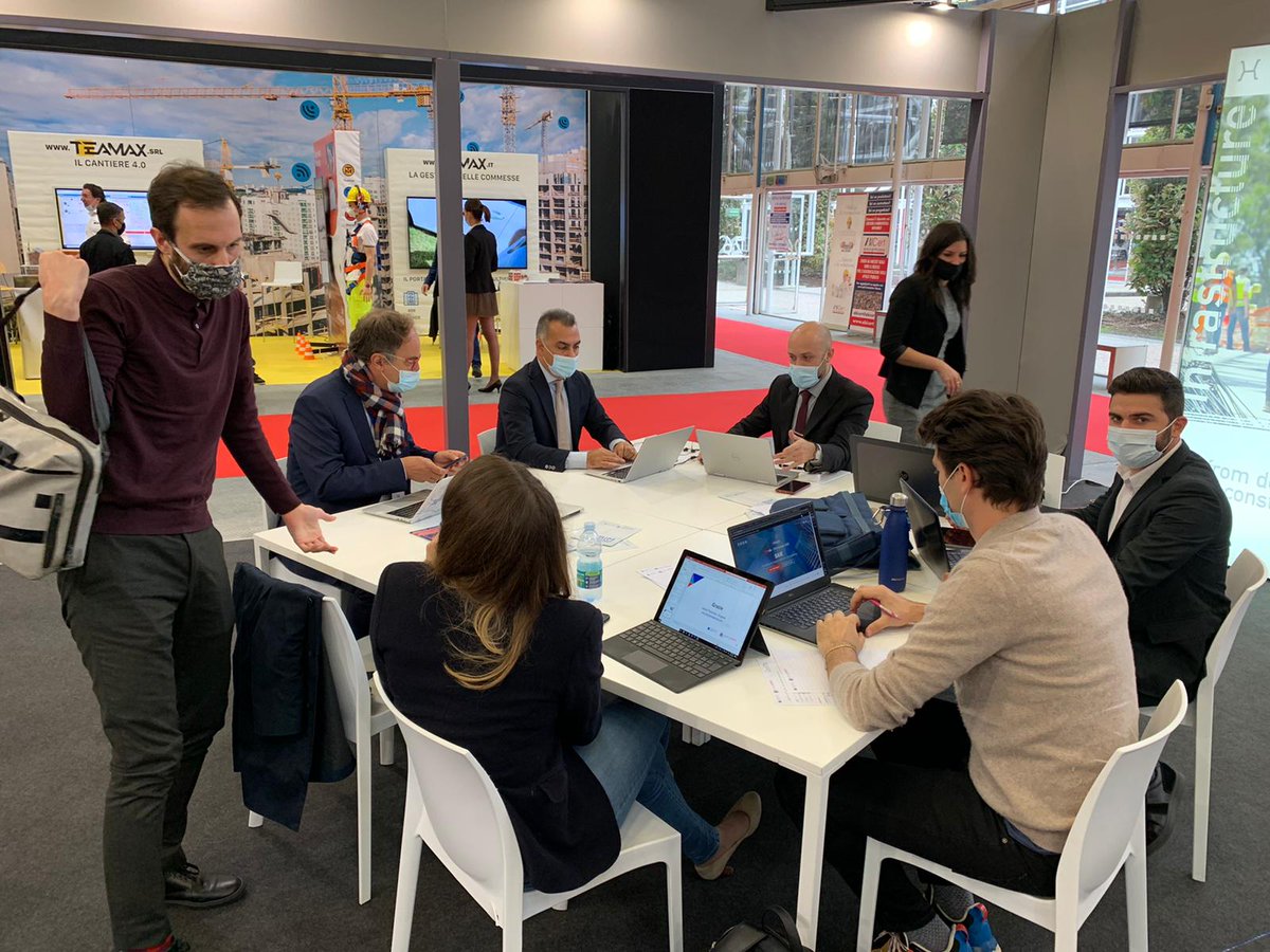 MinnucciSRL's tweet photo. 📅Questa mattina al @SAIE la Minnucci Associati mostrerà il lavoro svolto insieme al gruppo di lavoro di @I_BiM_I per lo studio,il testing e l'applicazione dello standard IFC4.2 su modelli #OpenBIM di ponti e viadotti italiani con una dimostrazione pratica.https://t.co/NpJ1sag2Gs https://t.co/YM47ao7i5a